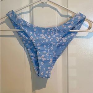 BRAND NEW NEVER WORN 💫 matching blue swim bottoms